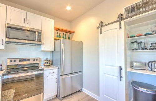 Winters Lodge at Little Ranches 5 min to Square - Foto 26