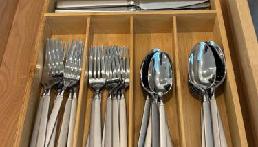 NEW-Upscale-EnSuites-King Bds-Fast WiFi-Quiet Area - Foto 2