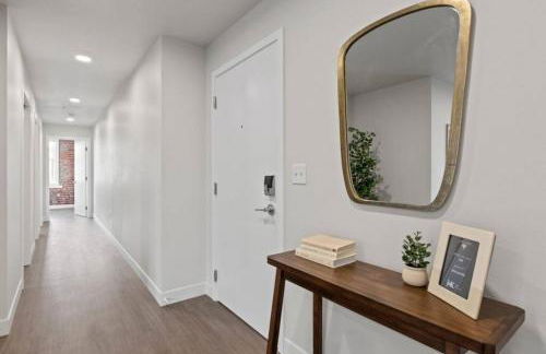 King Beds J and K on Main Luxury Apartment 406 - Foto 20