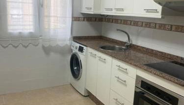 Cómodo alojamiento en Gijón - Foto 3