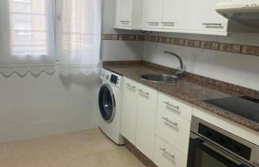 Cómodo alojamiento en Gijón - Foto 3