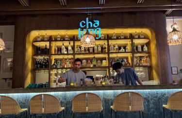 Midtown High Floor Fantastic Panoramic City View Corner 2 Bedroom Apartment - Foto 29