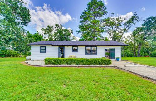 Near Table Rock Lake Family Home with Deck and Views - Foto 2