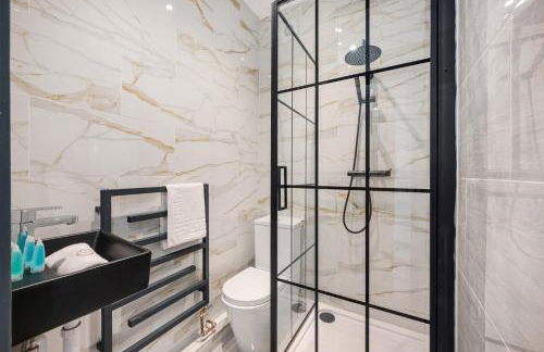 Onslow House - Air Host & Stay - 5 bed, Sleeps 14 - Foto 8