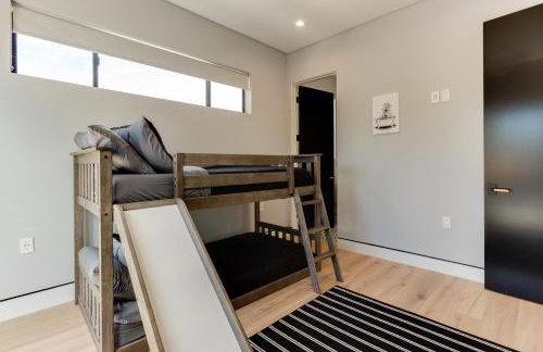 Posh Luxury Modern Home with Pool Spa and Rooftop Deck - Foto 19