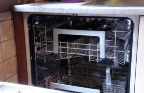 Angolo di pace a pochi passi dal centro e dal mare - Photo 11