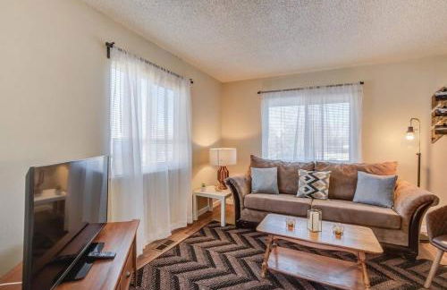 2BR Aptmt Parks Private Deck, Mountain Views! - Foto 12