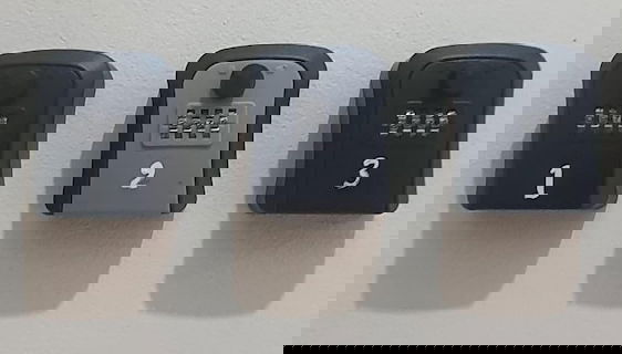 Mostrador de check-in y check-out