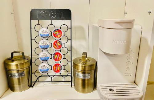 Bright, Stylish & Cozy Private Attic Unit near NYC! - Foto 4