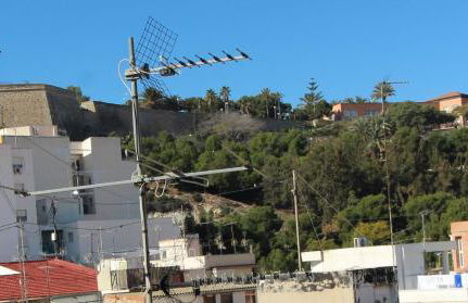 Atico loft de lujo con terraza espectacular y vista a los 2 castillos - Photo 5
