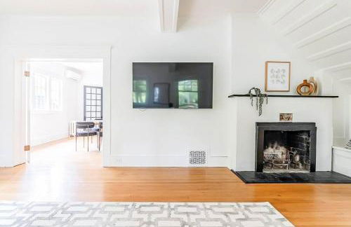 Charming Urban Retreat Elegant Home in Cap Hill - Foto 9