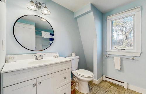 A Chatham Pearl on Oyster River - Photo 11