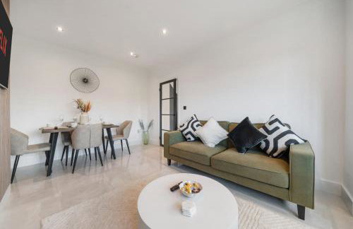 Award winning 2026 Stunning Modern 2 Bedroom Apartment in Mill Hill next to Train Station! - Foto 9