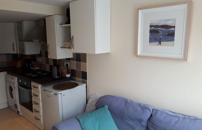 1 Bed Flat - Sleeps 2 - Pets - Garden - Parking - Foto 8