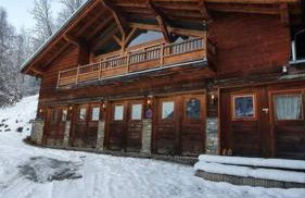 Chalet entier 110m2 avec vue et sauna à 10 min des pistes - Photo 11
