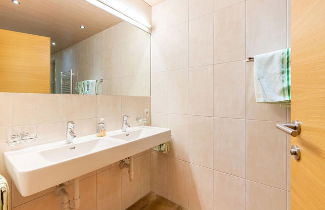 Spacious Apartment in Tschagguns With Garden - Foto 14