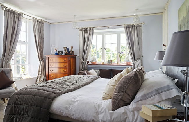 Drakestone House Manor With Breathtaking Cotswolds Views - Photo 6