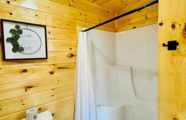 New! Indoor Pool/PS 5/Hot tub/Parkway - Foto 43