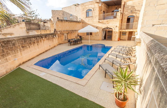 Centre Island Gozitan Farmhouse Pool - Foto 1