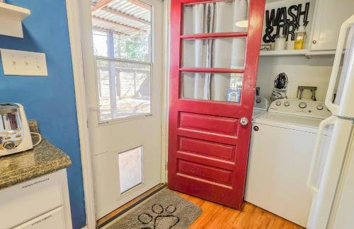 White Picket Fence - EV Charger! - Foto 6