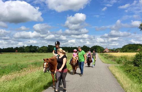 Wohlfühlurlaub auf dem Reit- und Ferienhof Goldberg - Foto 56