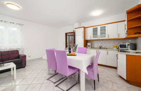 4 Bedroom Stunning Home In Jurani - Foto 4