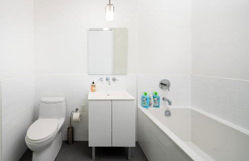 Spacious Luxury 2BD Downtown Gym W/D Doorman - Foto 9