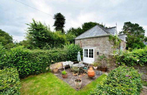 Finest Retreats - Coach House Wellbeing Retreat - Photo 7