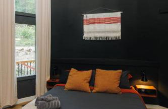 NEW Unique Stay w King Beds and Private Hot Tub - Foto 19