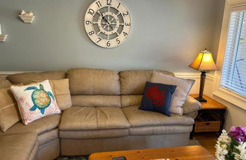 Unique 3BR, 1 of 5 Condos w/Huge Poolside Patio, Steps to Beach & Pier, Gated - Foto 24