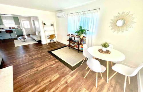 Modern Home with View and Large Private backyard - Foto 10