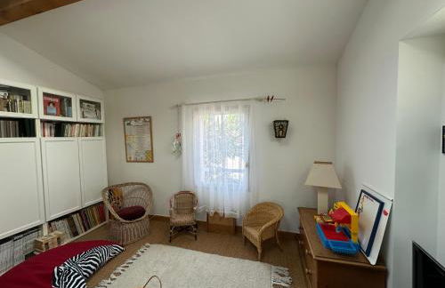 La Maison du Petit Hérisson de 170 m2 avec jardin parking accueil de 6 personnes barbecue - Foto 24