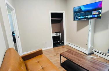 Suites on East Side near Whole Foods, Brown University, Miriam Hospital, MBTA, Downtown, - Foto 19