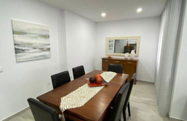 Gina House - Photo 10