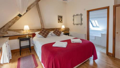 The Garlic Farm - Photo 4