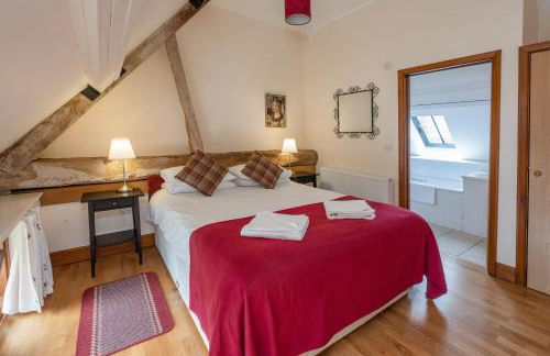 The Garlic Farm - Photo 4