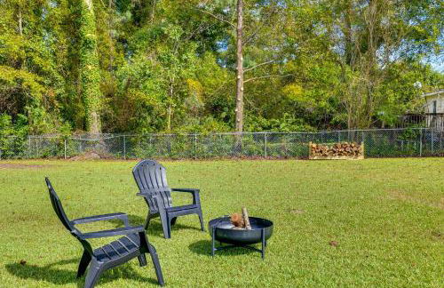 3 Mi to Camp Lejeune Home with Fire Pit and Grill! - Foto 28