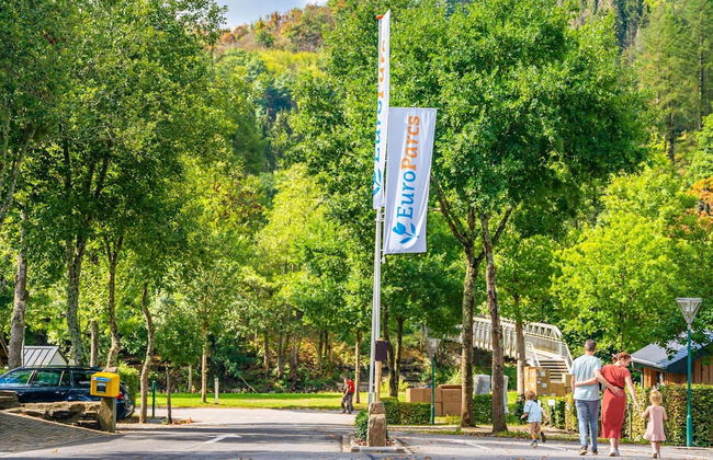 Modern Chalet in a Holiday Park - Photo 39