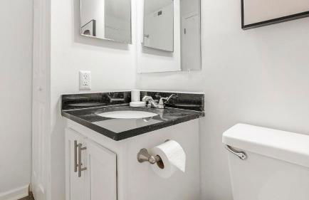 Landing Spectacular 1BD Gym Pool - Photo 64