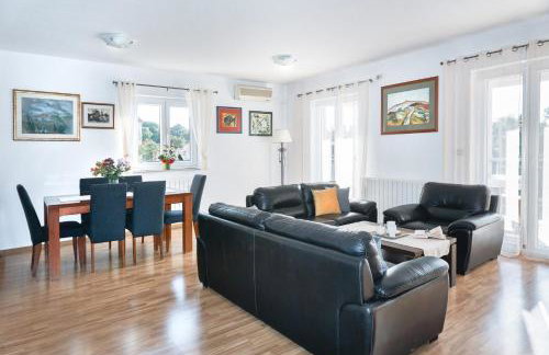 Villa Zelena Oaza - Photo 17