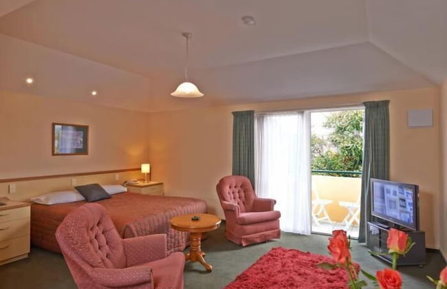 Birchwood Manor Motel - Foto 7