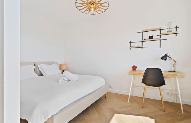 Brand New Retreat in Belair ID224 - Foto 3