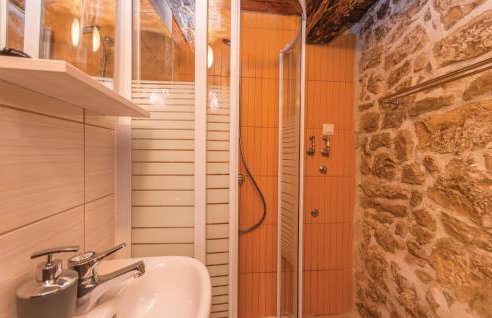 Two-Bedroom Holiday Home In Jagodnja Gornja - Foto 33