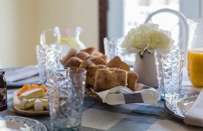 QuickStay Lake Simcoe Homestyle Cottage Private Beach - Foto 17