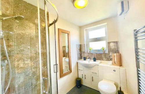 Canterbury City Retreat -2 Bedroom Home - Foto 11