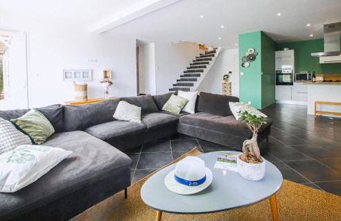 Nice Home In Suze-La-Rousse With Wifi - Foto 21