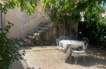 Appartement avec jardin en ville - Photo 11