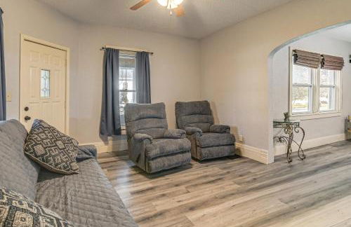 Nature Lovers Retreat By the High Trestle Trail! - Foto 6