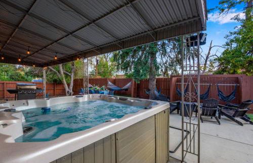 Mid Summer Night's Dream w/HotTub&Theater - Foto 48