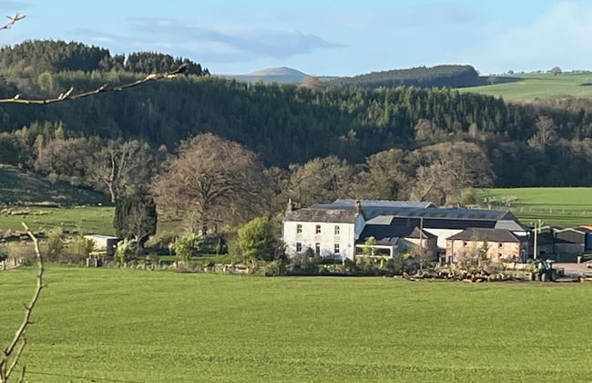 Cosy 2-bed Cottage With Garden Near Carlisle - Foto 1